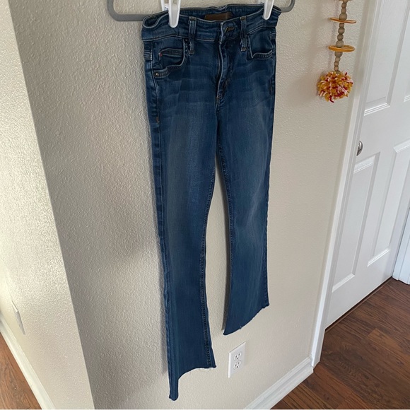 GUC | Joe’s Jeans The Provocateur Bootcut *Petite (Short) Bootcut* - Picture 3 of 15